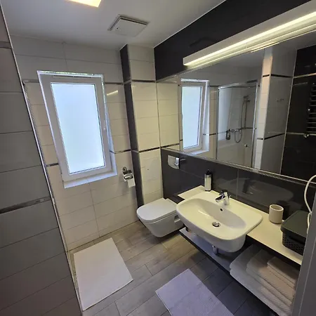 아파트 Czarna Gora Bormio 25 *